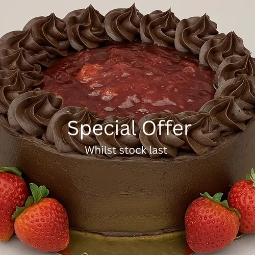 Chocolate & Strawberry Cake