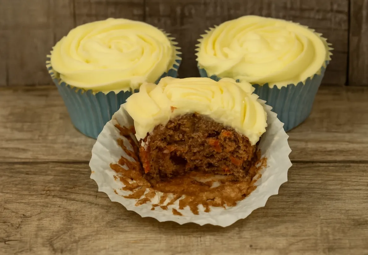 Carrot Cake Cupcakes (Pack of 3) - Image 2