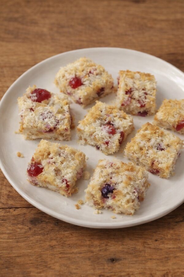Cherry, White Choc & Coconut Traybake 300g